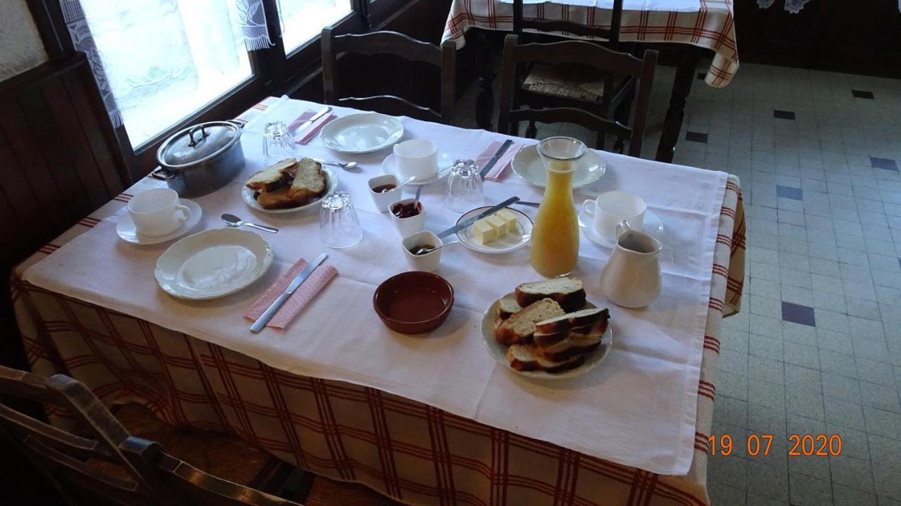 Barjac  Au Pont De La Gineze B&B 외부 사진