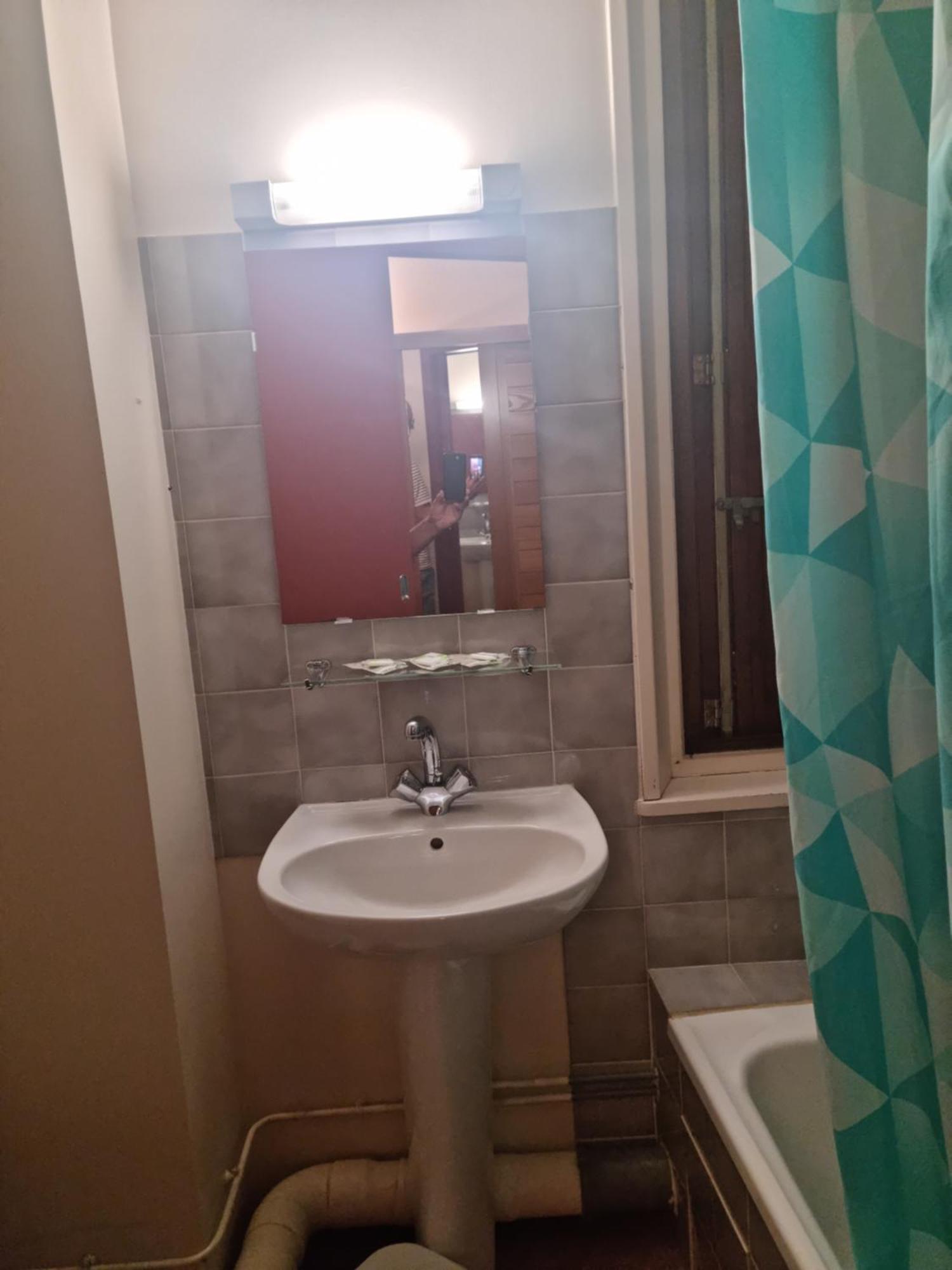 Barjac  Au Pont De La Gineze B&B 외부 사진